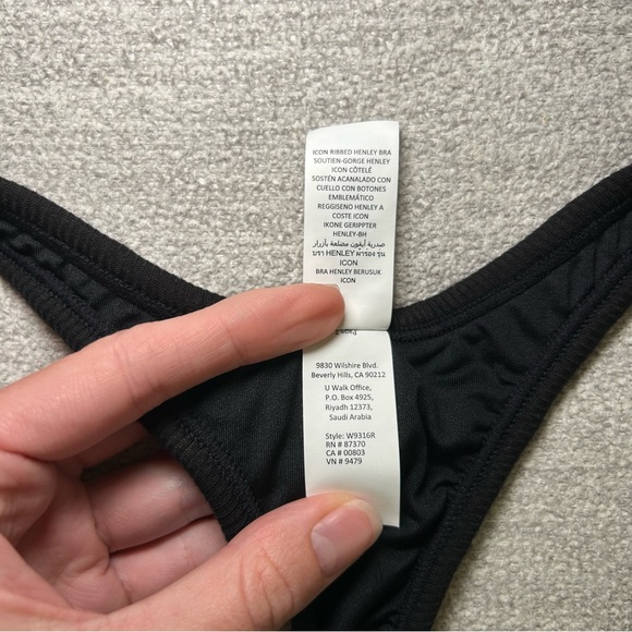 Alo Yoga Icon Ribbed Henley Bra Black Size Extra Small - Picture 7 of 8